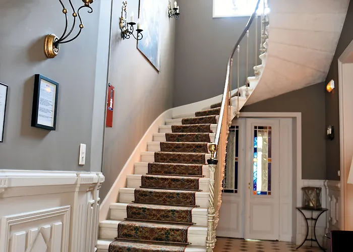 Particulier - La Chamoiserie Hotel 3*